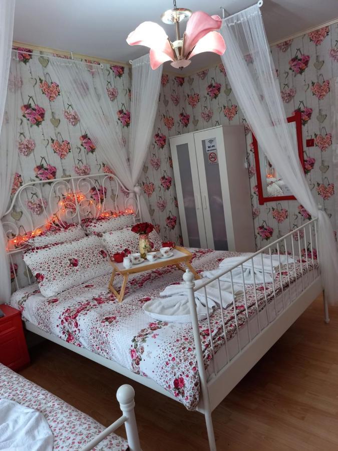 Guesthouse Jasmin Saparewa Banja Zewnętrze zdjęcie